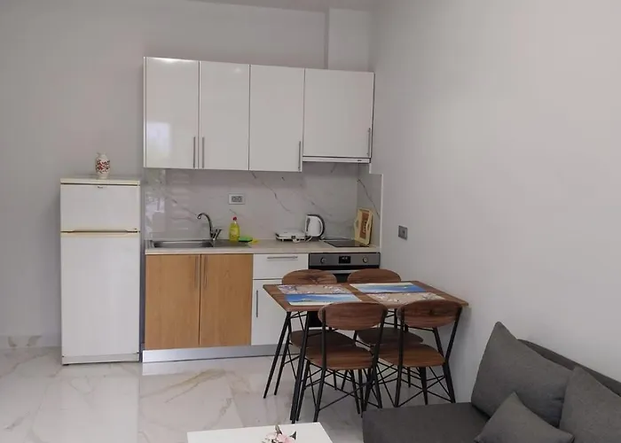 公寓 Luxury By The 尼奥伊皮瓦太