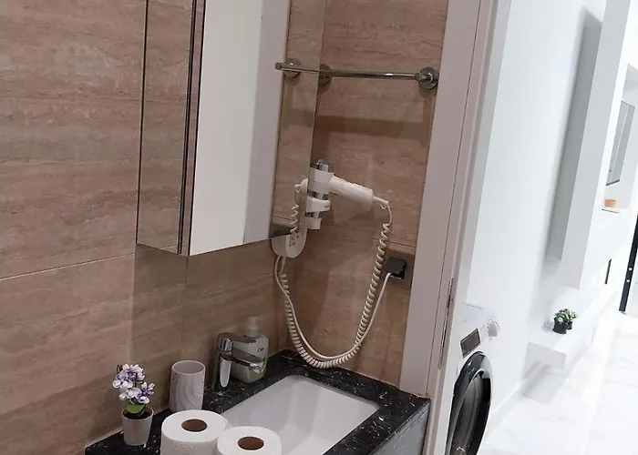 公寓 Luxury By The *